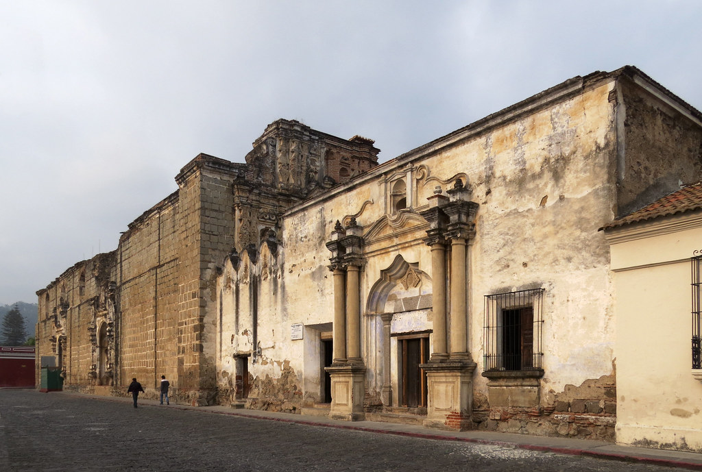 Flores Guatemala on a Budget: Cheap Routes, Stays and Tips — Flores, Guatemala travel guide