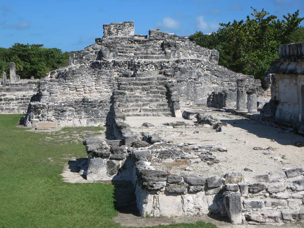 Mexico Cancun on a Budget: Cheap Routes, Stays and Tips — Cancun, Mexico travel guide
