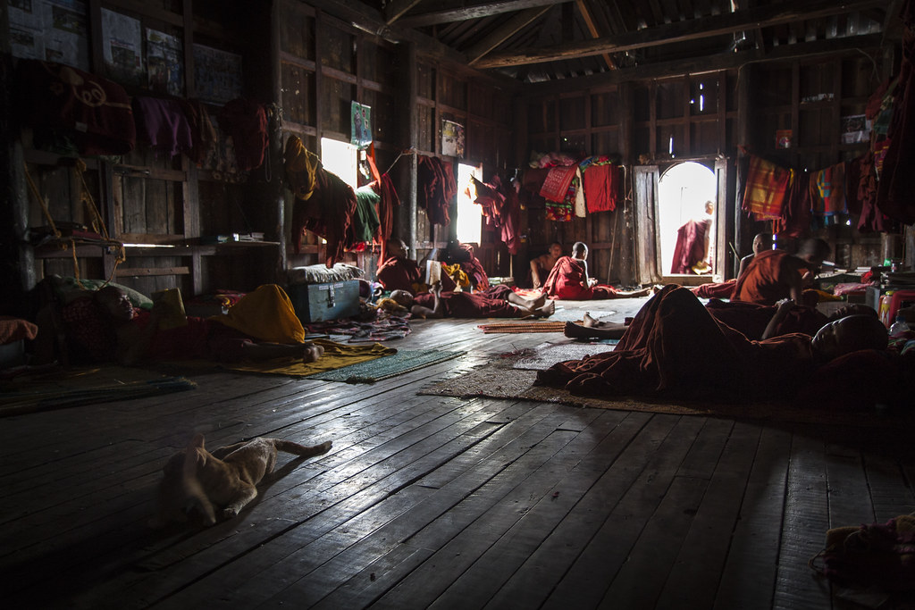 Inle Lake on a Budget: Cheap Routes, Stays and Tips — Nyaungshwe, Myanmar travel guide