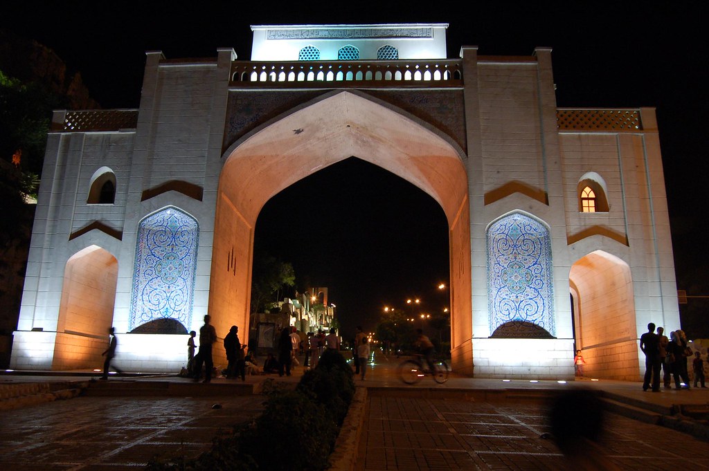 Shiraz on a Budget: Cheap Routes, Stays and Tips — Shiraz, Iran travel guide