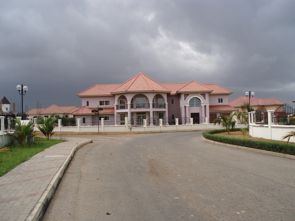 Accra on a Budget: Cheap Routes, Stays and Tips