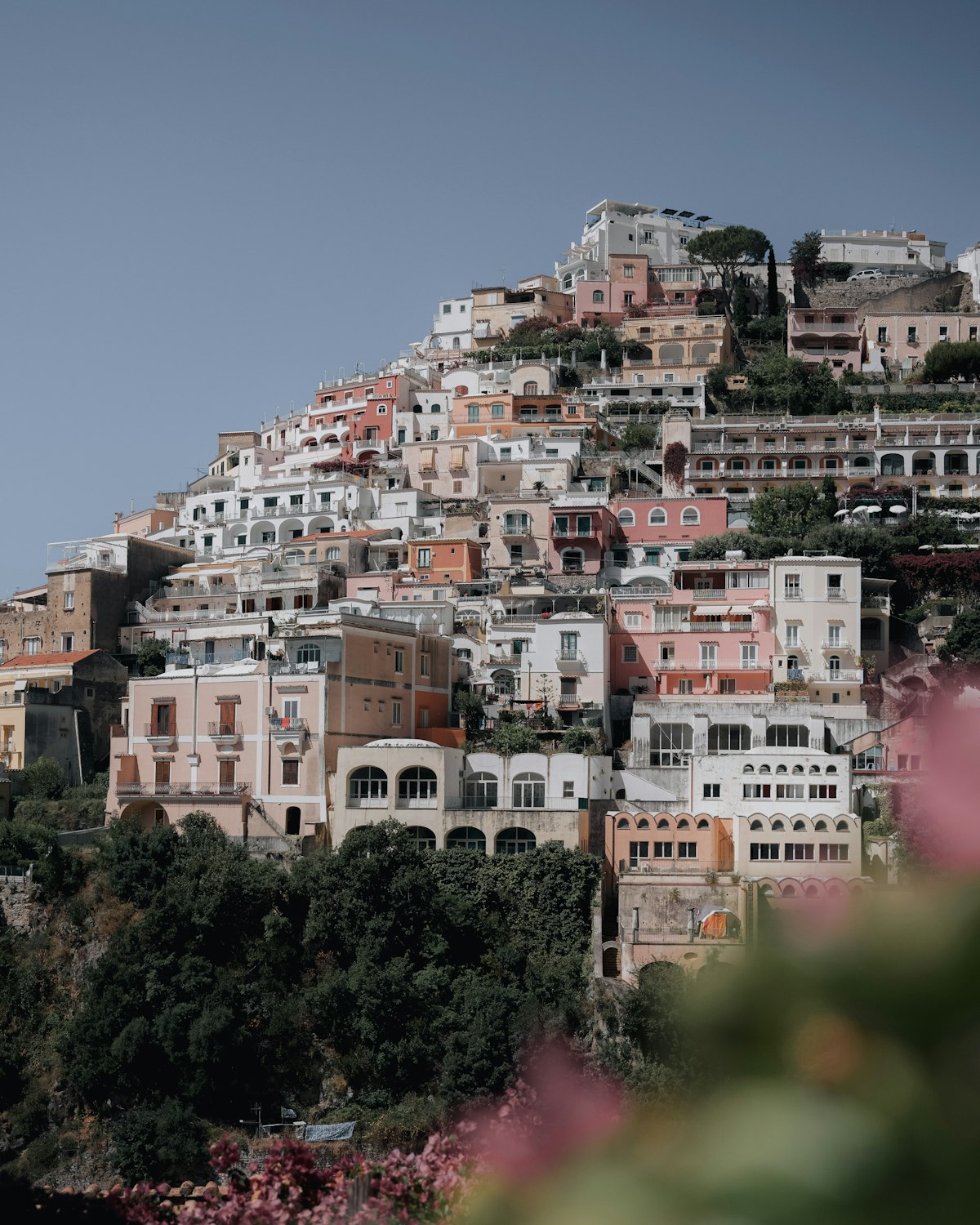 Positano on a Budget: Affordable Routes and Free Things to Do — Positano travel guide