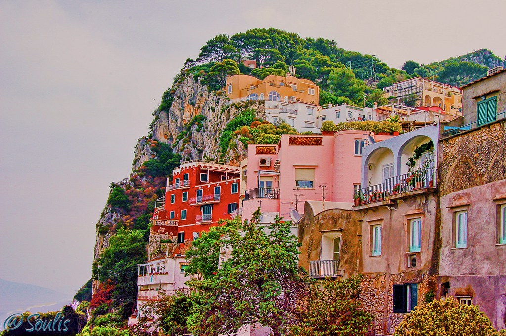 Capri on a Budget: Cheap Routes, Stays and Tips
