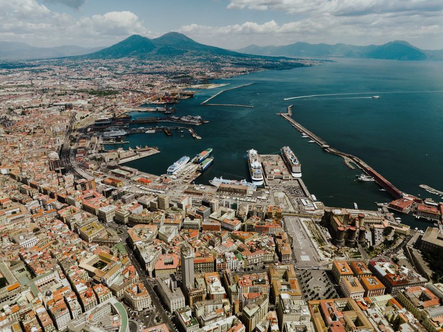 The north-south gap in Naples