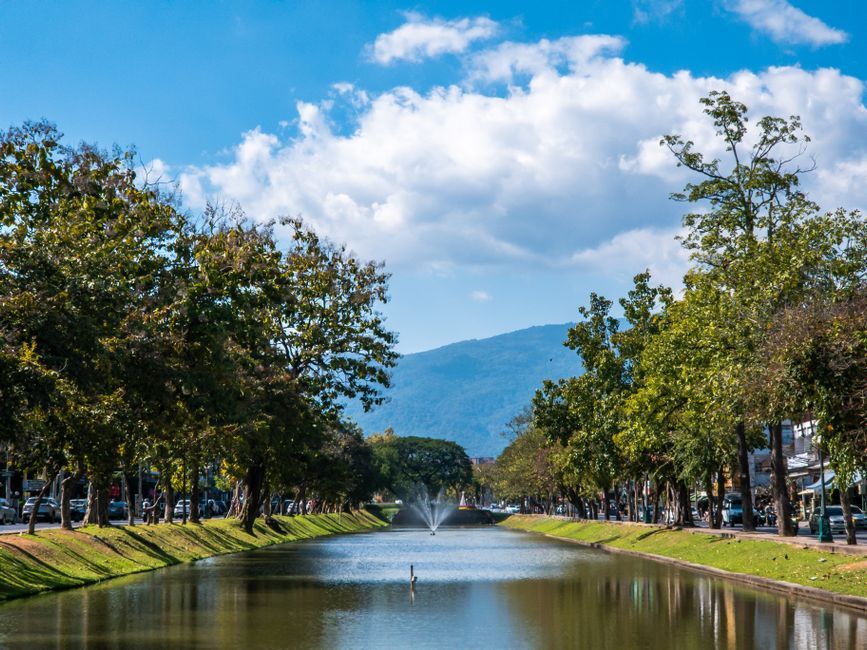 Which islands, given the route in Chiang Mai
