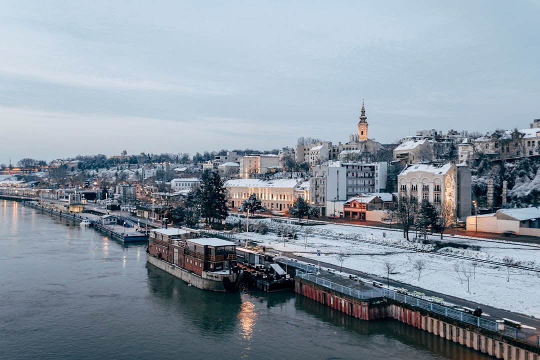 The Schengen clock as a routing tool in Belgrade